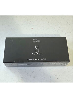 JAGUAR J9C2169 CLICK AND HOOK ** BRAND NEW FACTORY SEALED**